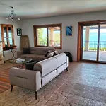 Escalade Iii Villa *