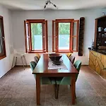 Villa Escalade Iii