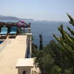 Villa Escalade Iii *
