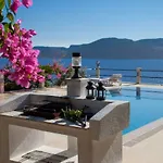 Escalade Iii Villa